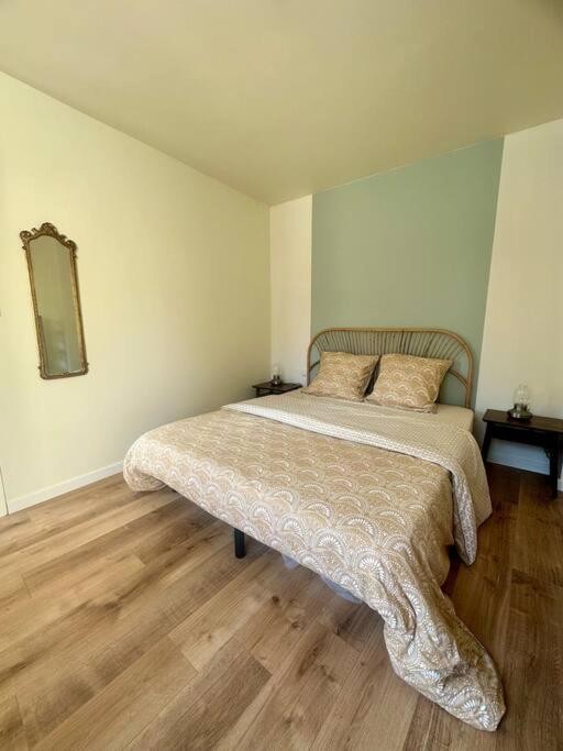Appartement Au Coeur De La Ville Fortifiee บูโลญ-ซูร์-แมร์ ภายนอก รูปภาพ